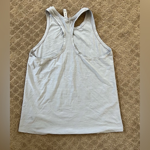 EUC Athleta Tank size S - Picture 3 of 3